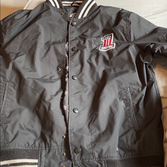 Coat!! - Picture 1 of 5